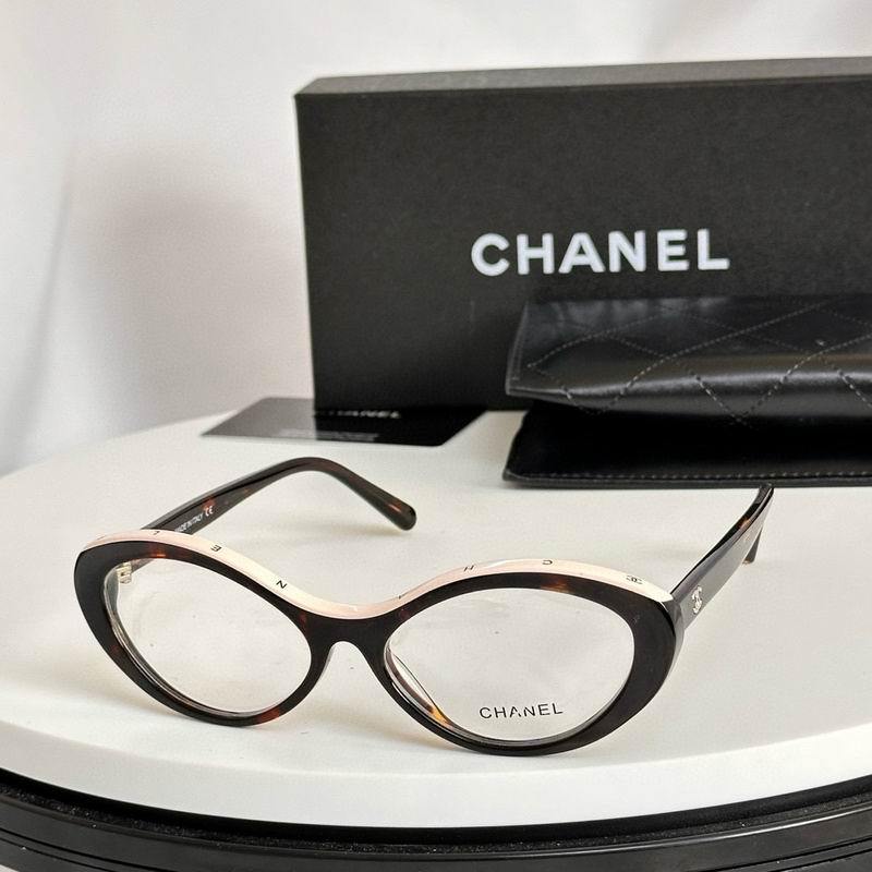 Chanel Sunglasses 816